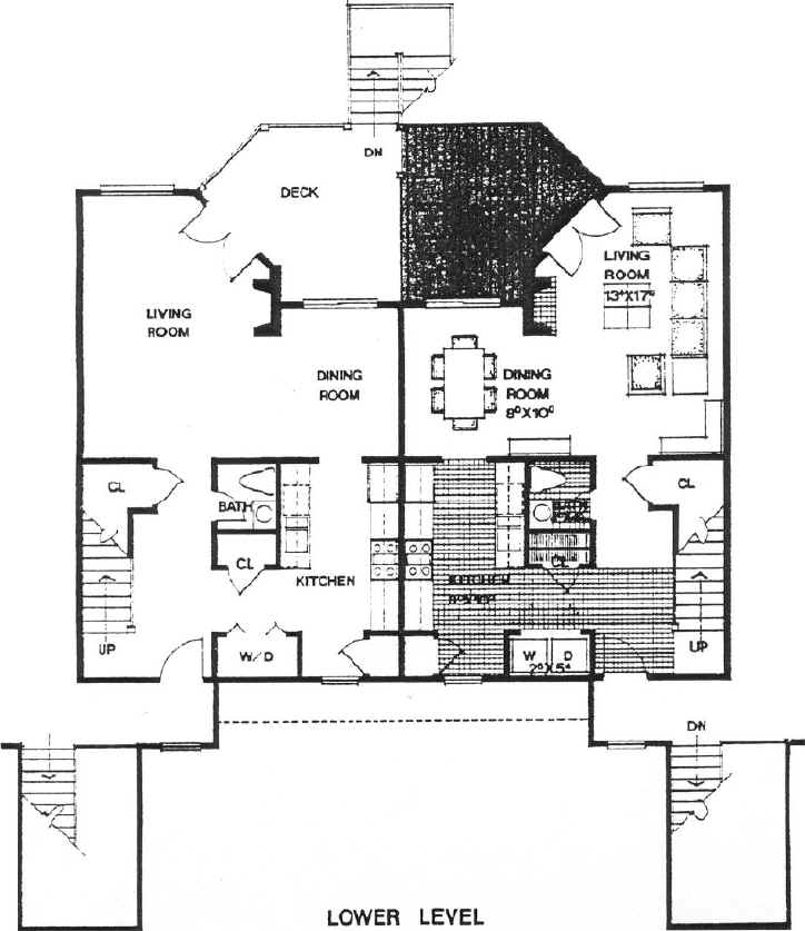 Beacon ParkTownhouse 1 FL.jpg (493339 bytes)