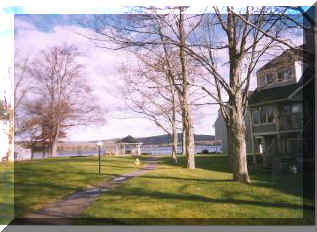 Beacon Park Grounds.jpg (20291 bytes)